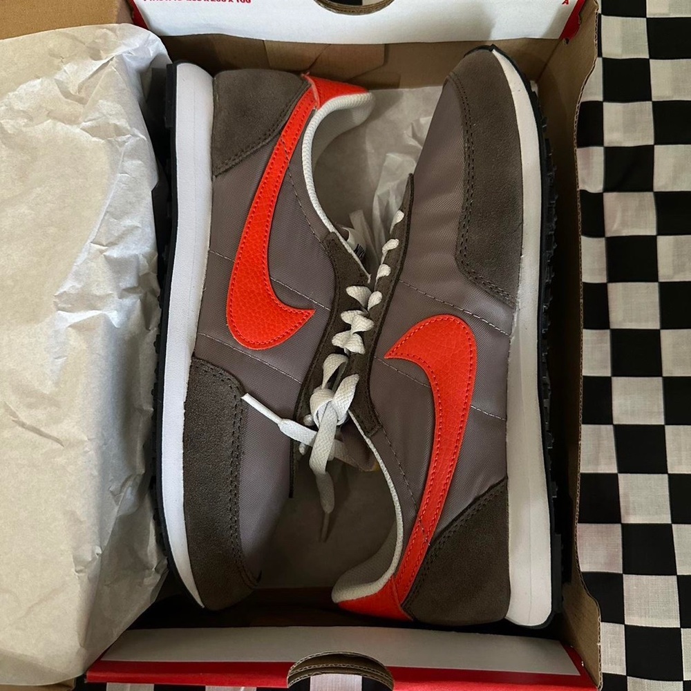 NIKE WAFFLE TRAINER 2